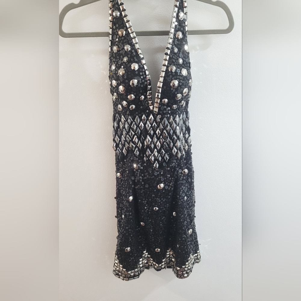 EMBELLISHED MINI DRESS- SIZE 4